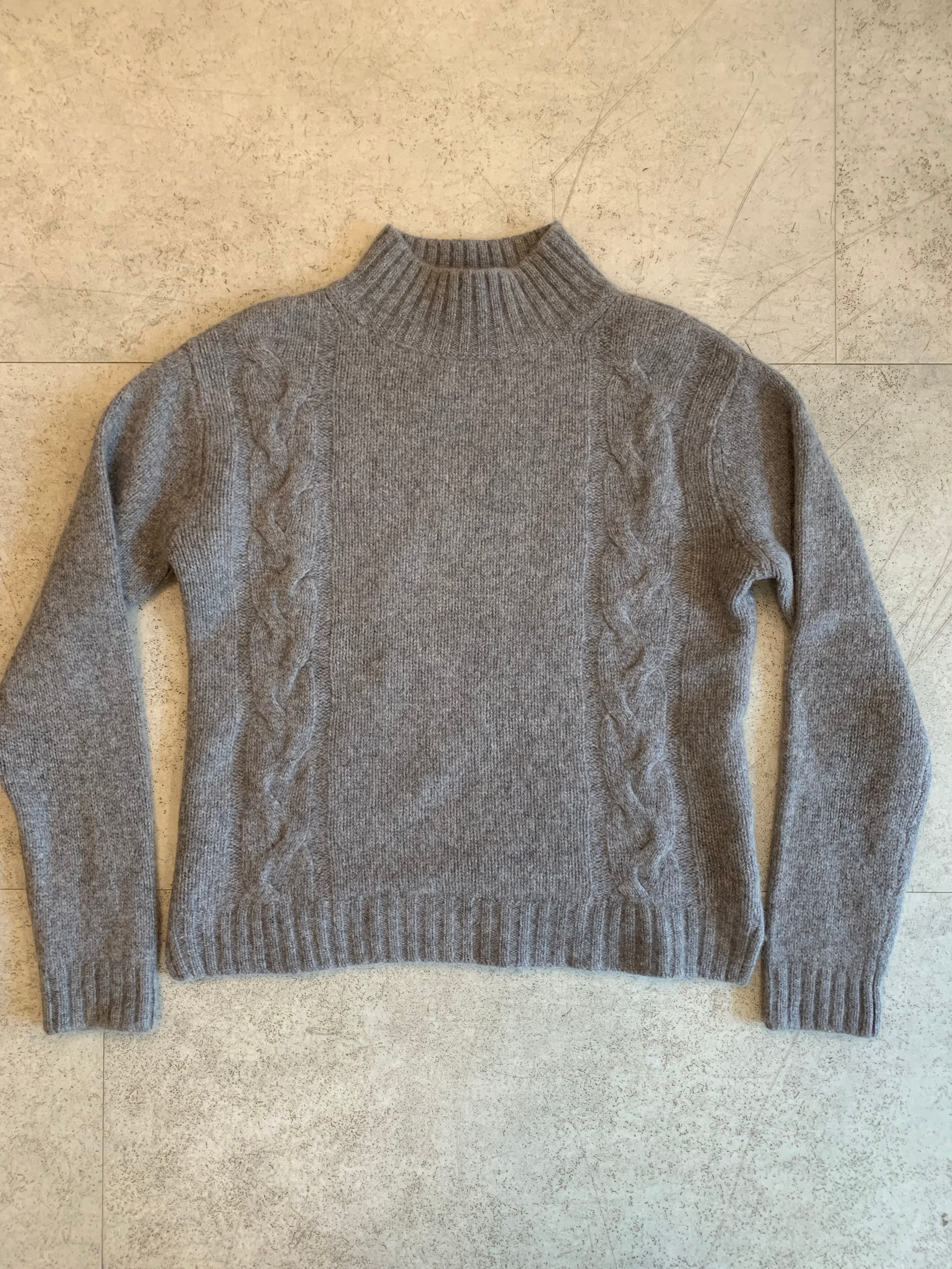 Lisa Yang Pullover